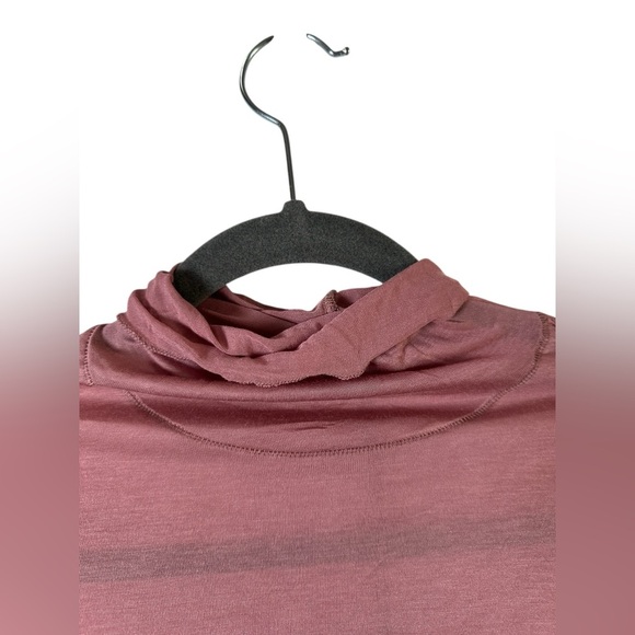 Free People Intimately Petals Long Sleeve Mock Neck Top Rose Size S - Picture 4 of 9